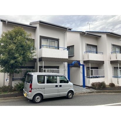 近くのローソン 東海大学前店まで420m（徒歩6分）