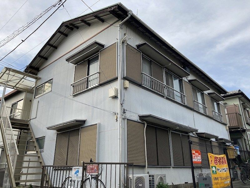 ハイツ鶴巻壮の外観画像