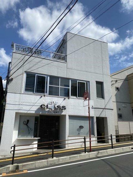 リブラスビルの外観画像