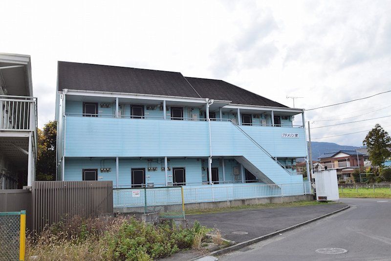 近くのヤオマサ蛍田店まで682m(徒歩9分)