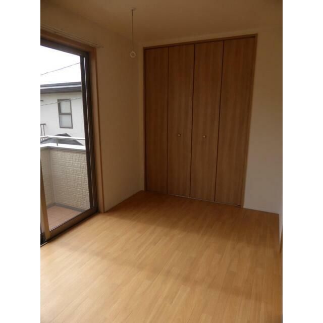 ベッドルーム