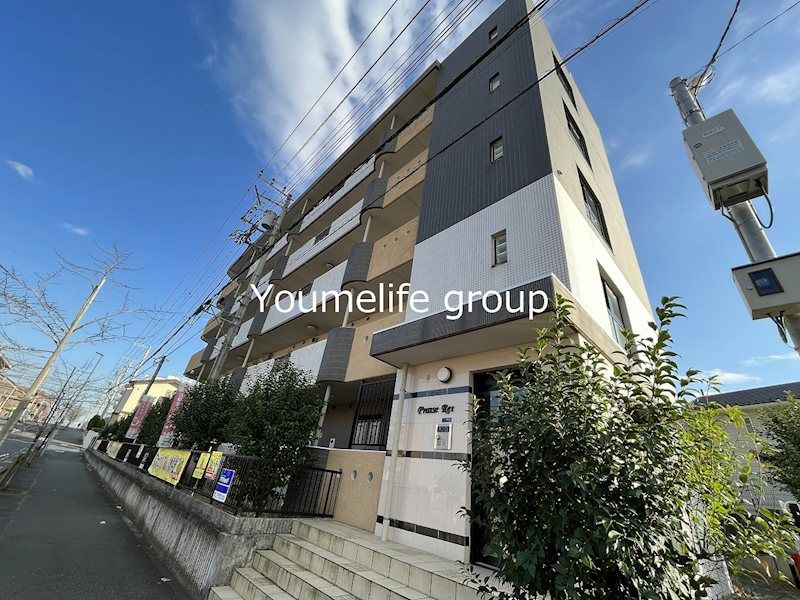 近くのコメリハードアンドグリーン平塚真田店まで265m(徒歩4分)