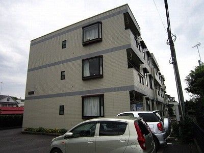 ルミエールFの外観画像