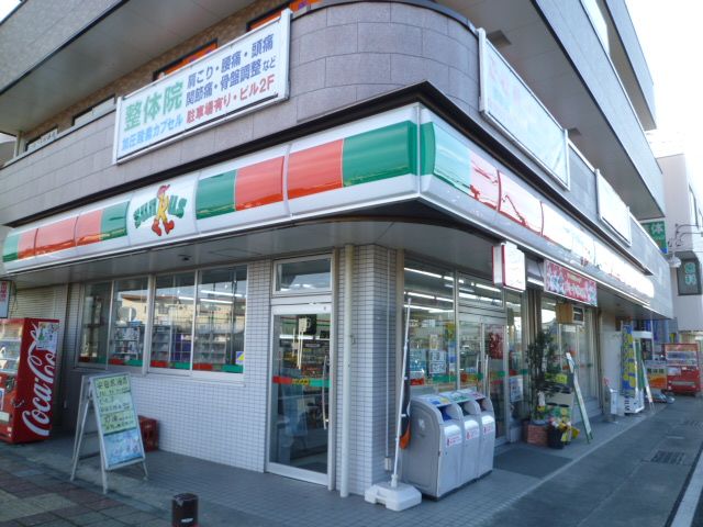 近くのサンクス 愛甲石田駅前店まで655m（徒歩9分）