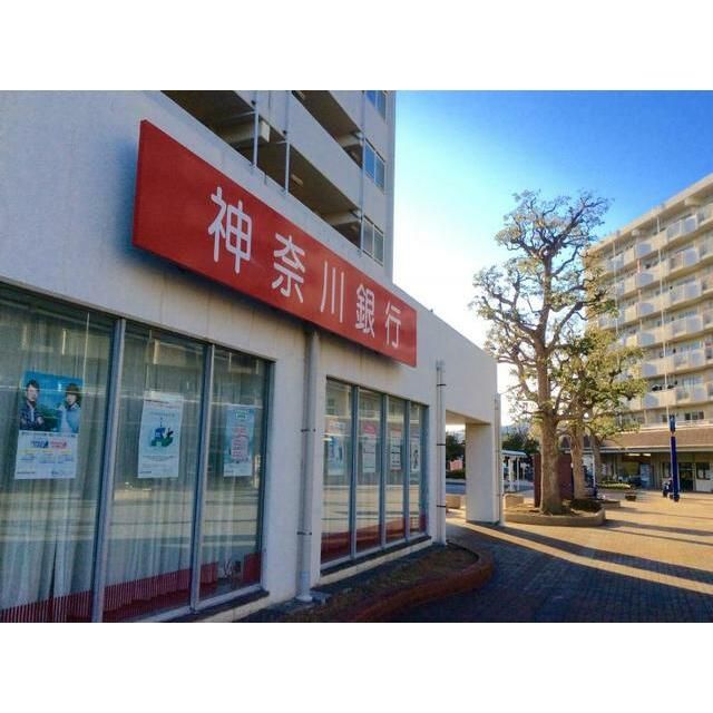 近くの神奈川県立平塚商業高校まで2,448m（徒歩31分）