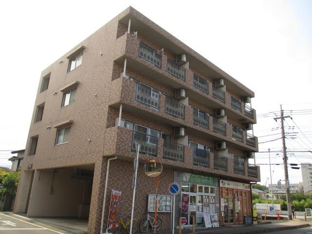 グレース吉川の外観画像