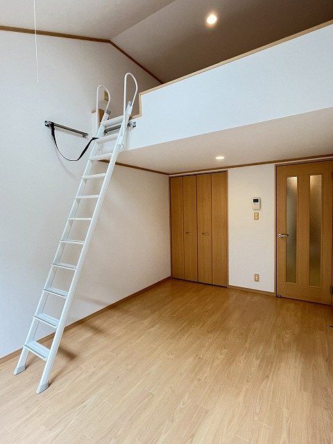 ベッドルーム