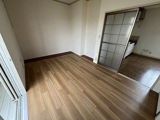 ベッドルーム