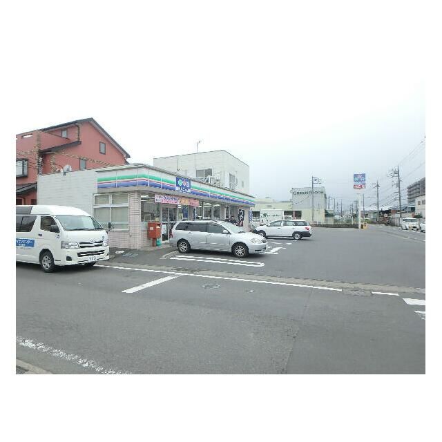 近くのスリーエフ　平塚西八幡店まで140m（徒歩2分）