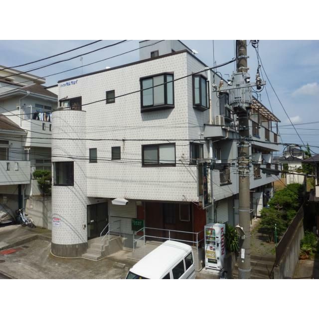 ハイツサムウェイの外観画像