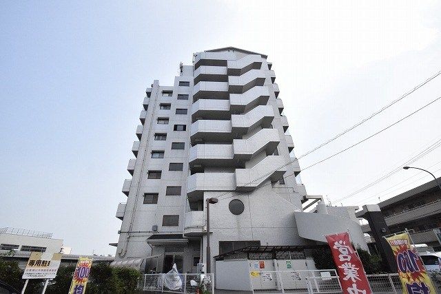ホワイトメゾンYAMAKIの外観画像