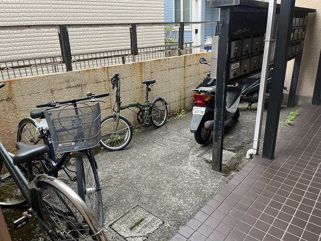その他