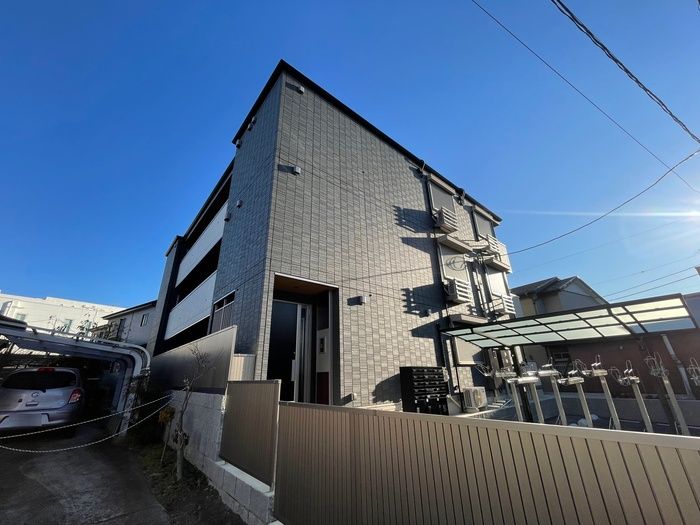 D Paina Takakuraの外観画像