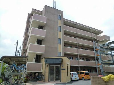近くのセブンイレブン 厚木妻田店まで282m(徒歩4分)