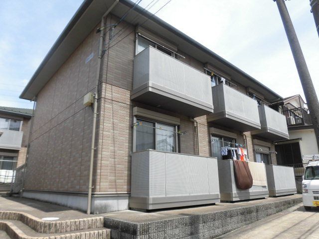 パラヴェーラIIの外観画像