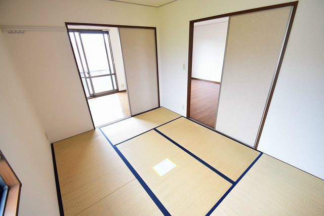 ベッドルーム