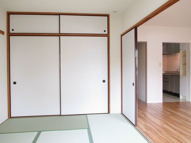 ベッドルーム