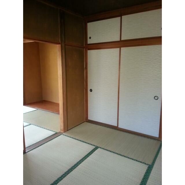 ベッドルーム