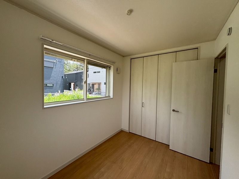 ベッドルーム