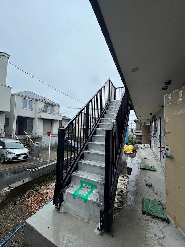近くのオオミ薬局栄店まで552m（徒歩7分）