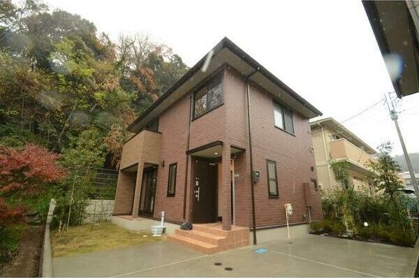 鎌倉市西御門1丁目貸家B棟の外観画像