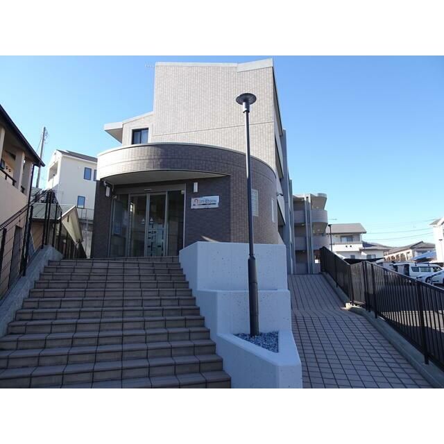 ユニエトワール東海大学前の外観画像