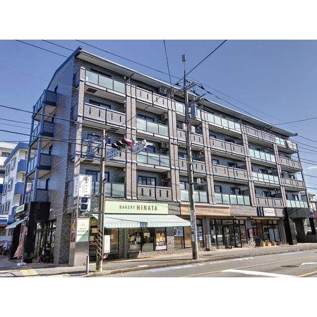 ガナドーレ桜ヶ丘駅前の外観画像