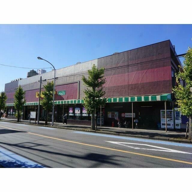 近くのいなげや大和桜ヶ丘店まで1,200m（徒歩15分）