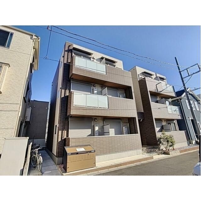 プエンテの外観画像