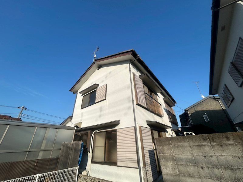 近くの鈴豊商店まで353m（徒歩5分）