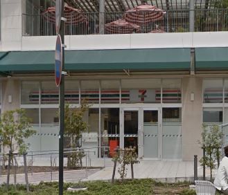 近くのセブンイレブン 藤沢辻堂神台1丁目店まで727m(徒歩10分)