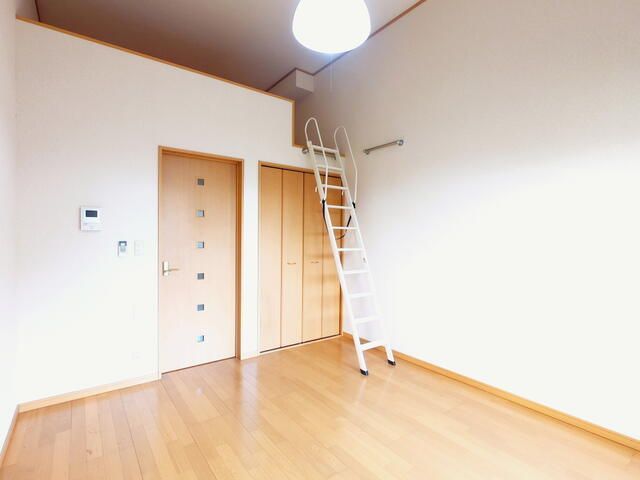 ベッドルーム