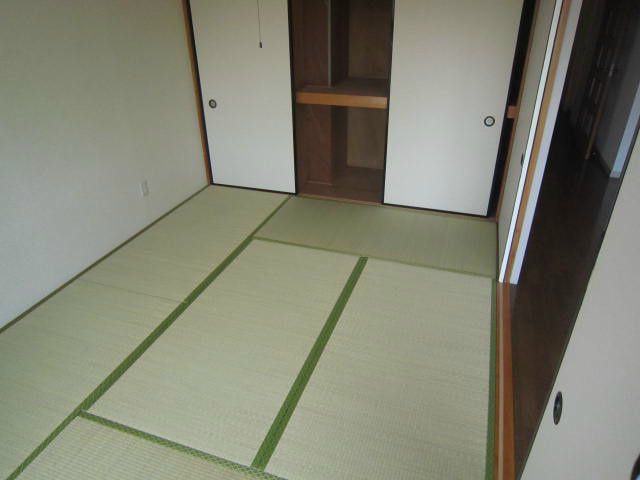 ベッドルーム