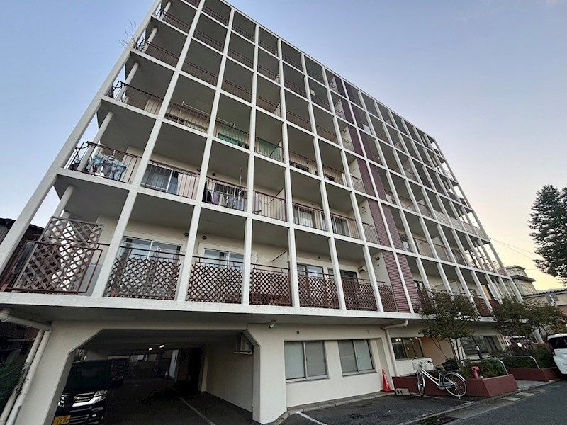 早川パインクレストの外観画像