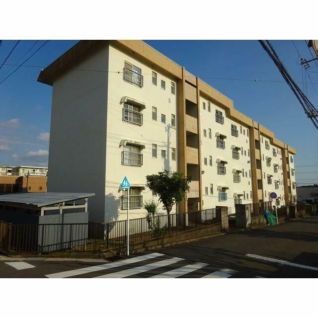 名瀬マンションの外観画像