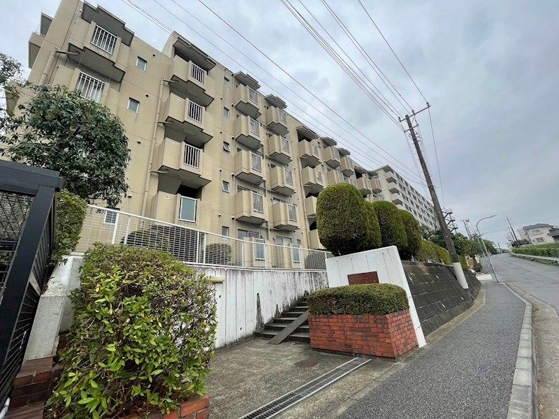 ロイヤルハイツ弥生台の外観画像