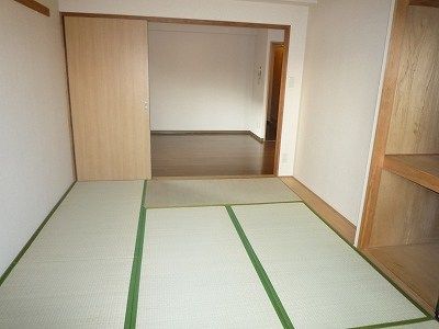ベッドルーム