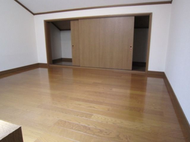 ベッドルーム
