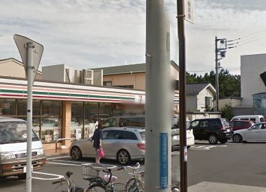 近くのセブンイレブン 藤沢辻堂東海岸4丁目店まで701m（徒歩9分）
