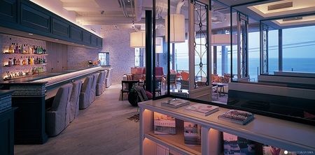 近くのbillsまで978m(徒歩13分)