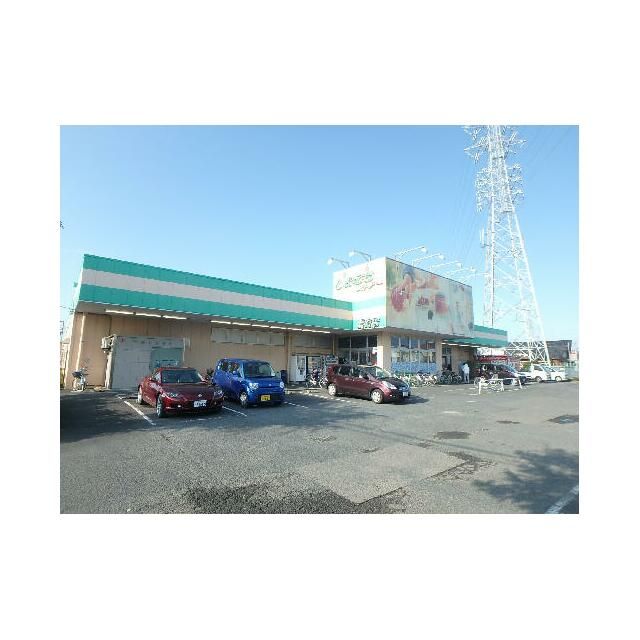 近くのしまむらストアー長持店まで200m（徒歩3分）