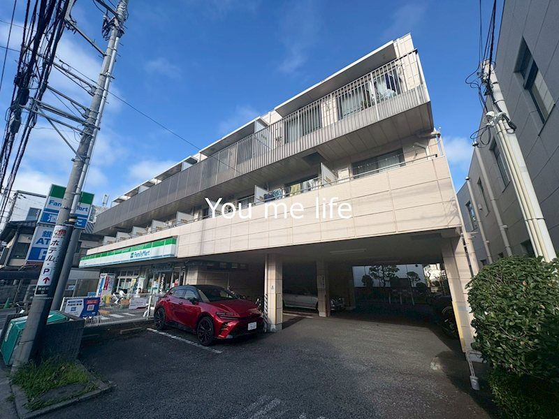 メゾンポローニアの外観画像