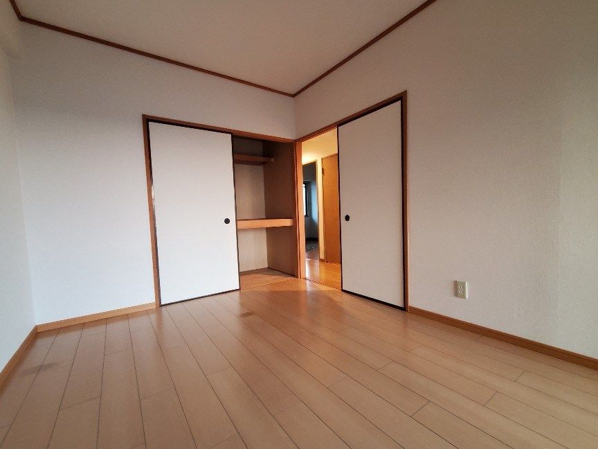 ベッドルーム