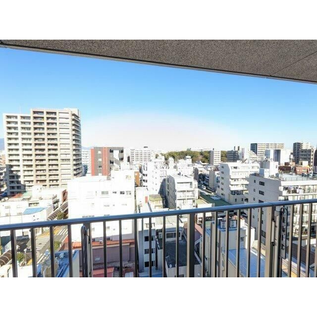 近くの平塚紅谷郵便局まで634m（徒歩8分）