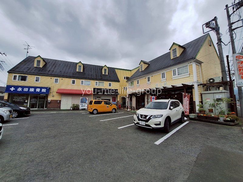 ワイワイスクエアの外観画像