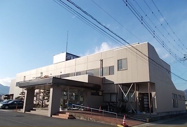 近くの白鴎病院まで550m（徒歩7分）