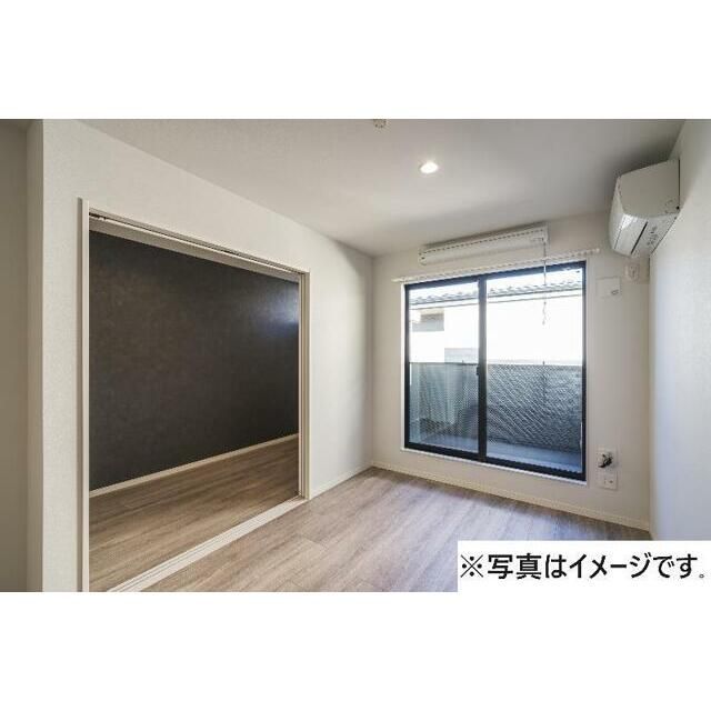 ベッドルーム