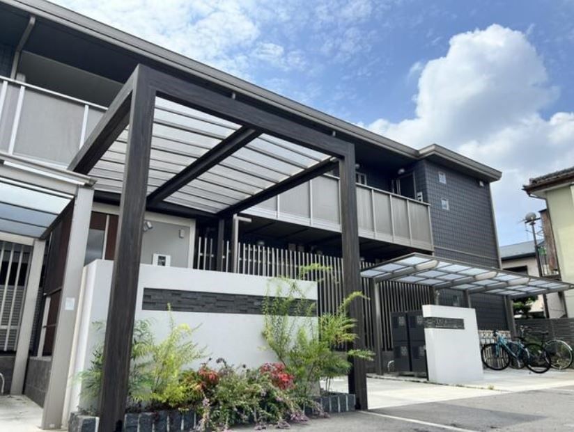 M-Luana（エム―ルアナ）の外観画像