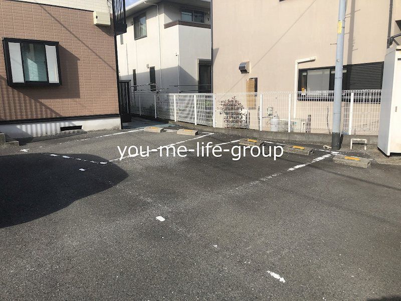近くのセブンイレブン 伊勢原板戸店まで373m（徒歩5分）