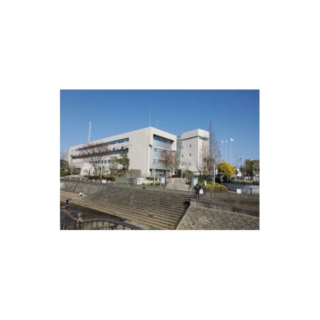 近くの横浜市泉区役所まで1,465m（徒歩19分）